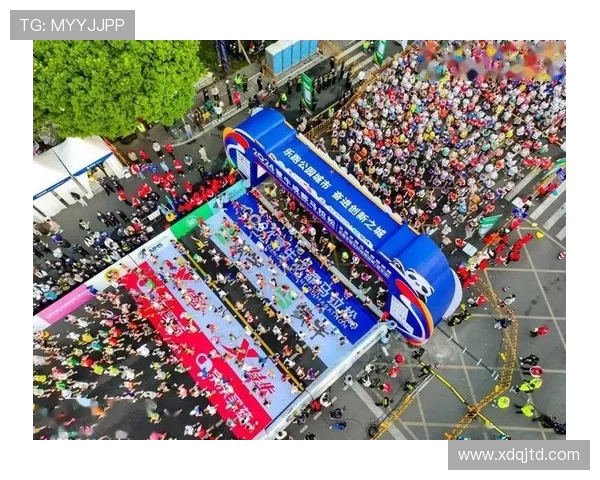 城市马拉松精彩瞬间成都街舞队展现灵活性与活力的完美结合